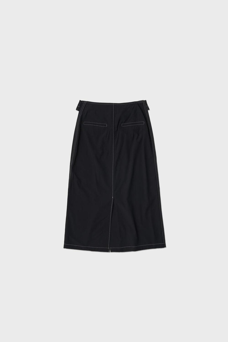 Black Curve Line Button Skirt