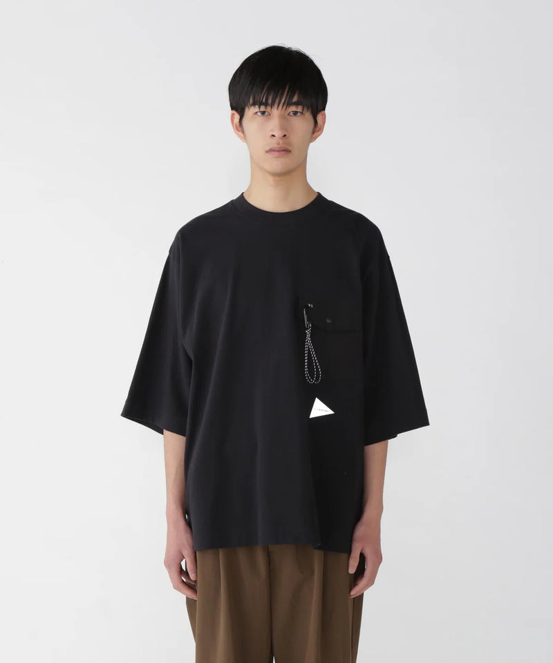 M Black Heavy Cotton Pocket Tshirt