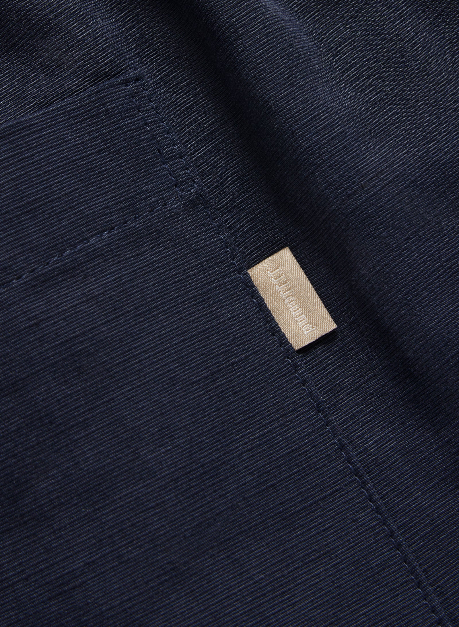 APC_WEEKEND_SHORTS_NAVY_04_160