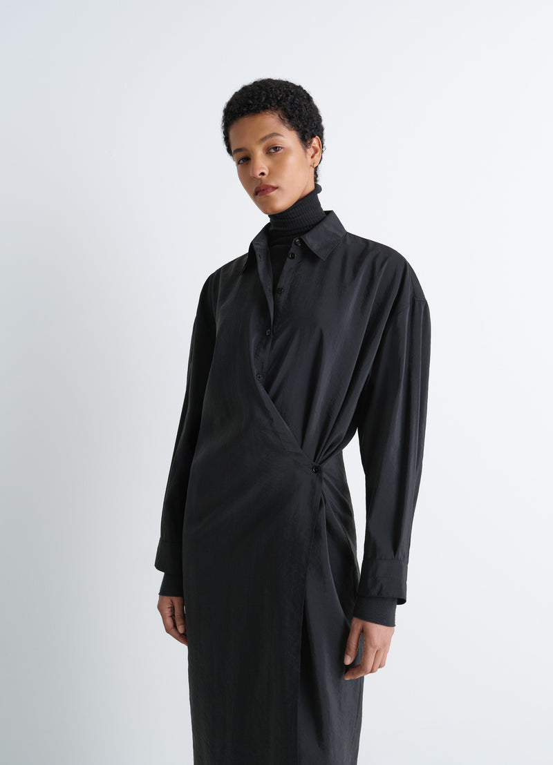 Black Dry Silk Straight Collar Twisted Dress