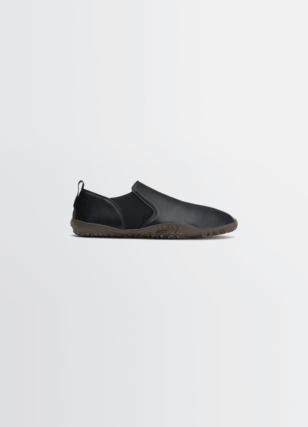 Black Vibram Glove Slip On