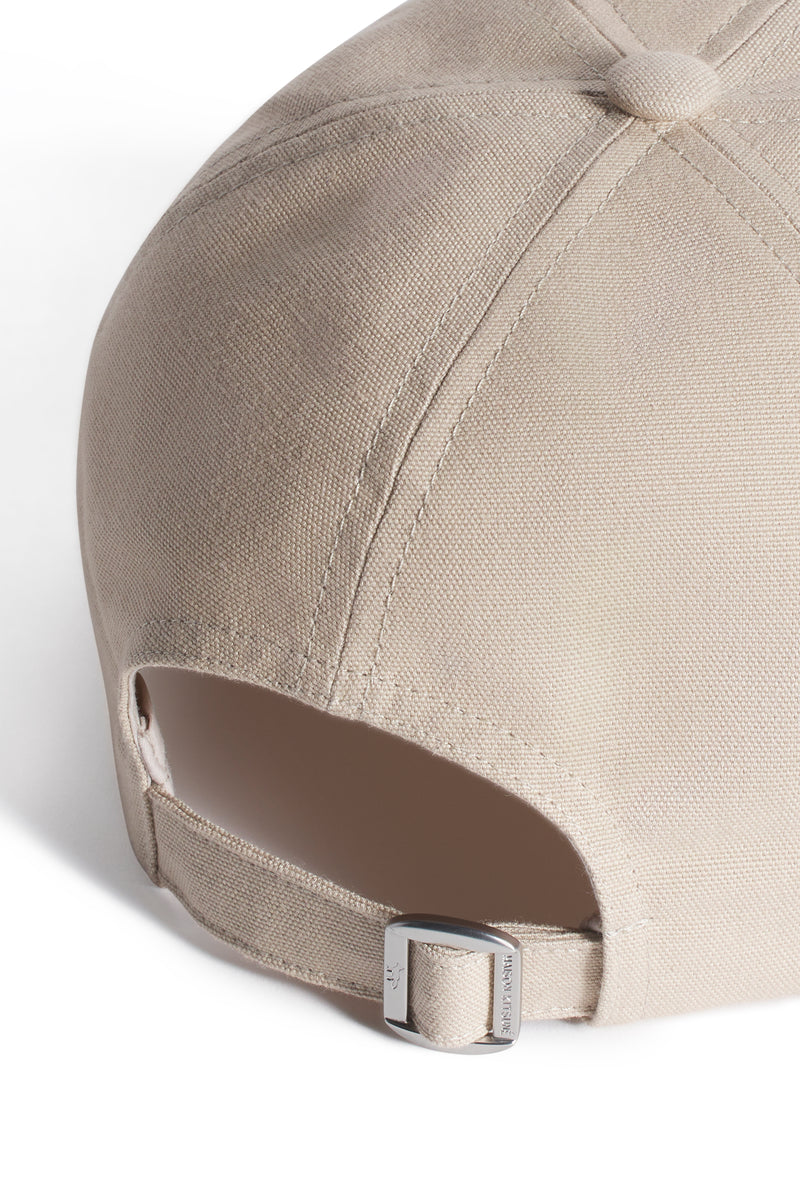 Feather Beige Baby Fox Cap