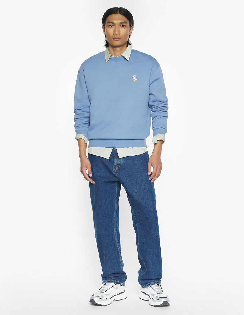 M Powder Blue Standing Fox Comfort Sweatshirt