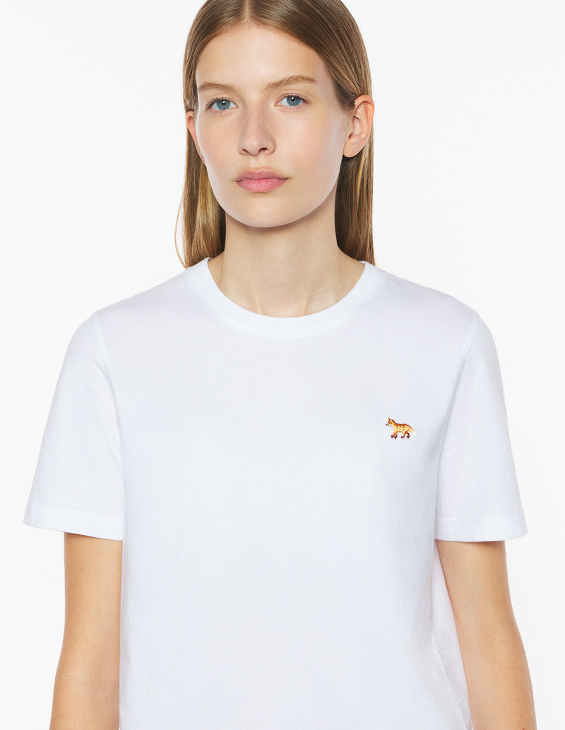 W White Baby Fox Regular Tshirt