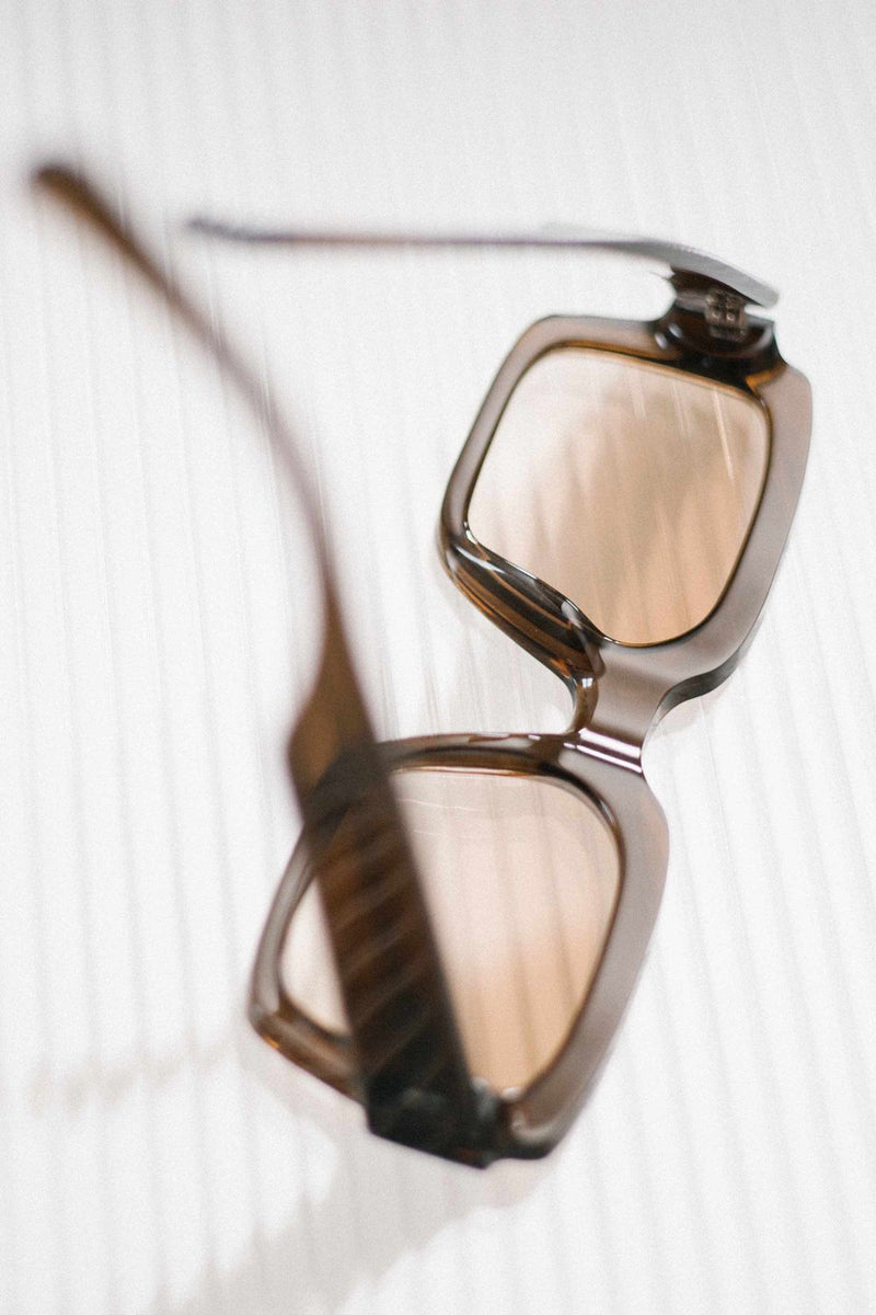 Apollo Cola - Brown Gradient Lens