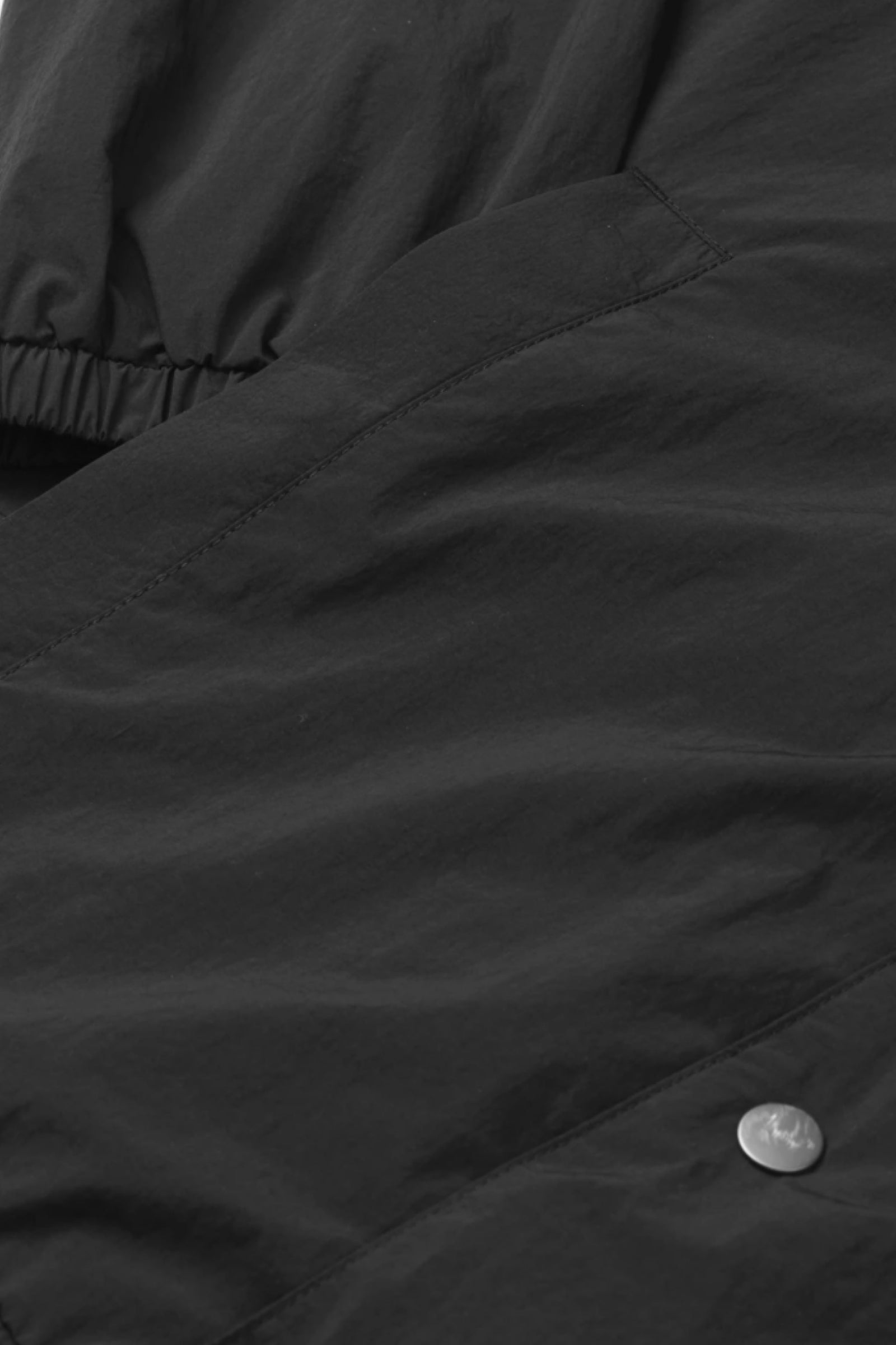 Black Nylon Coach jacket – MANIFESTO
